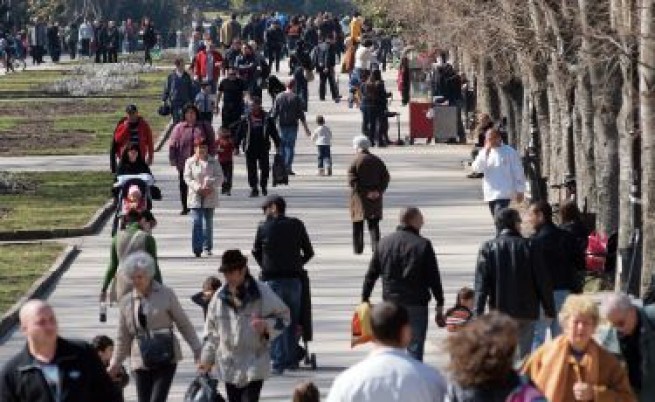 ООН с най-мрачната демографска прогноза в целия свят как изчезва България
