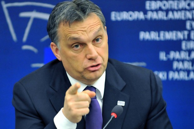 Орбан с призив към бежанците: Моля, не идвайте