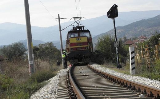 Екшън в международния влак София-Истанбул! Афганистанец извади нож на кондуктор и избяга