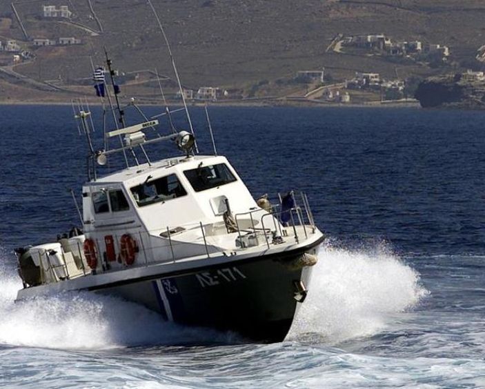 Труп на бебе-сирийче откриха гръцки полицаи 