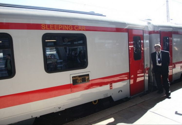 Външно: Не пътувайте с влак към Унгария и Москва 