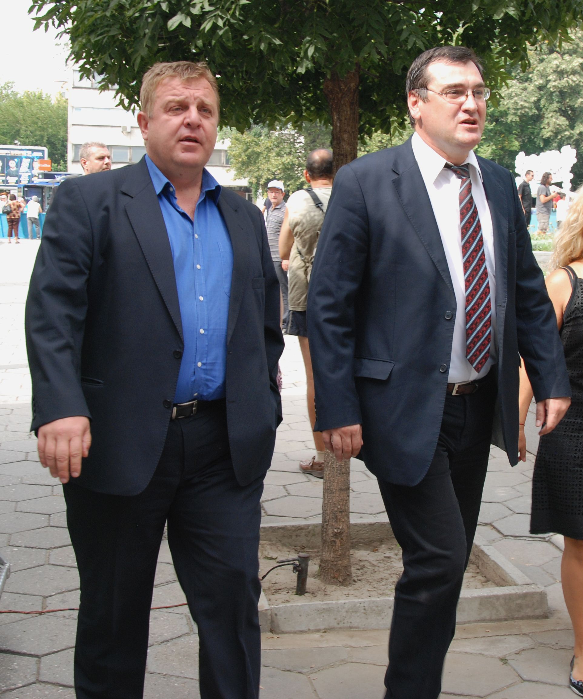 Каракачанов жали Славчо Атанасов, щяло да му е трудно срещу олигарсите