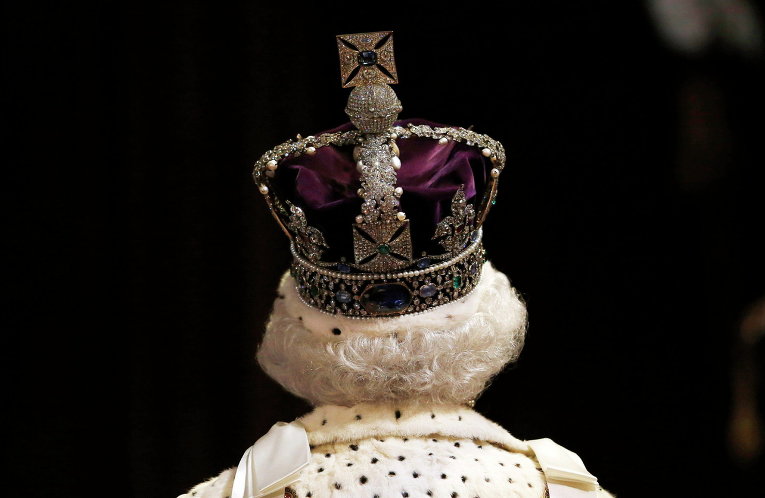 Кралица Елизабет има важни новини за всички, които мислят, че ще се откаже от престола! 