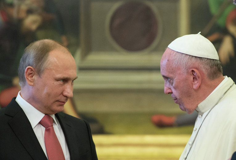 Римският папа иска да обсъди с Путин Сирия и проблема с бежанците