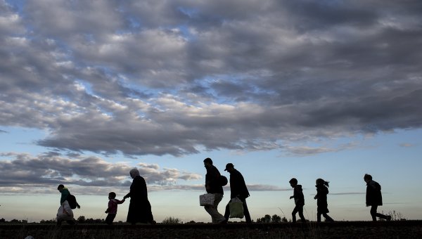 САЩ приемат допълнително 10 000 бежанци