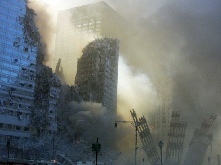 Мистерията на 11 септември: Как се изпариха Кулите Близнаци?