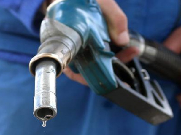Измамите по бензиностанциите продължават с пълна сила (СНИМКА)