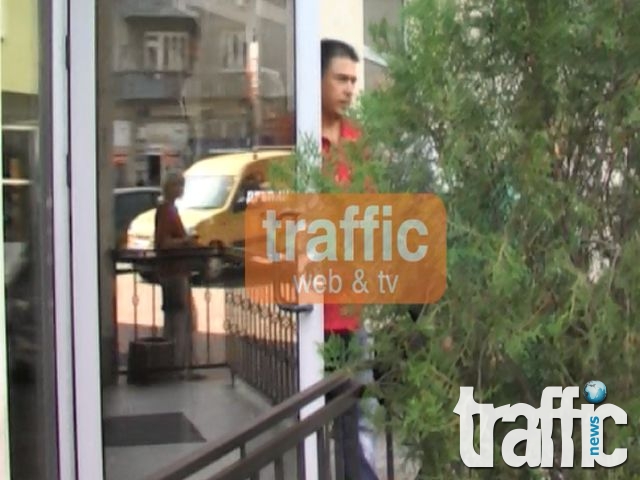 Ексклузивни кадри от ареста на полицейския шеф в Асеновград! (ВИДЕО)