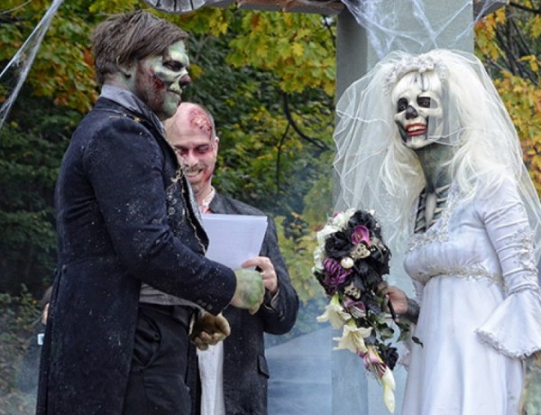 Най-странните и шантави сватби на света 