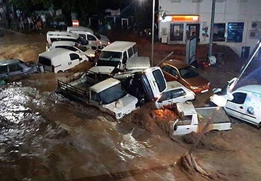 Ад в Бодрум! Буря и наводнение секнаха почивката на стотици българи (СНИМКИ/ВИДЕО)