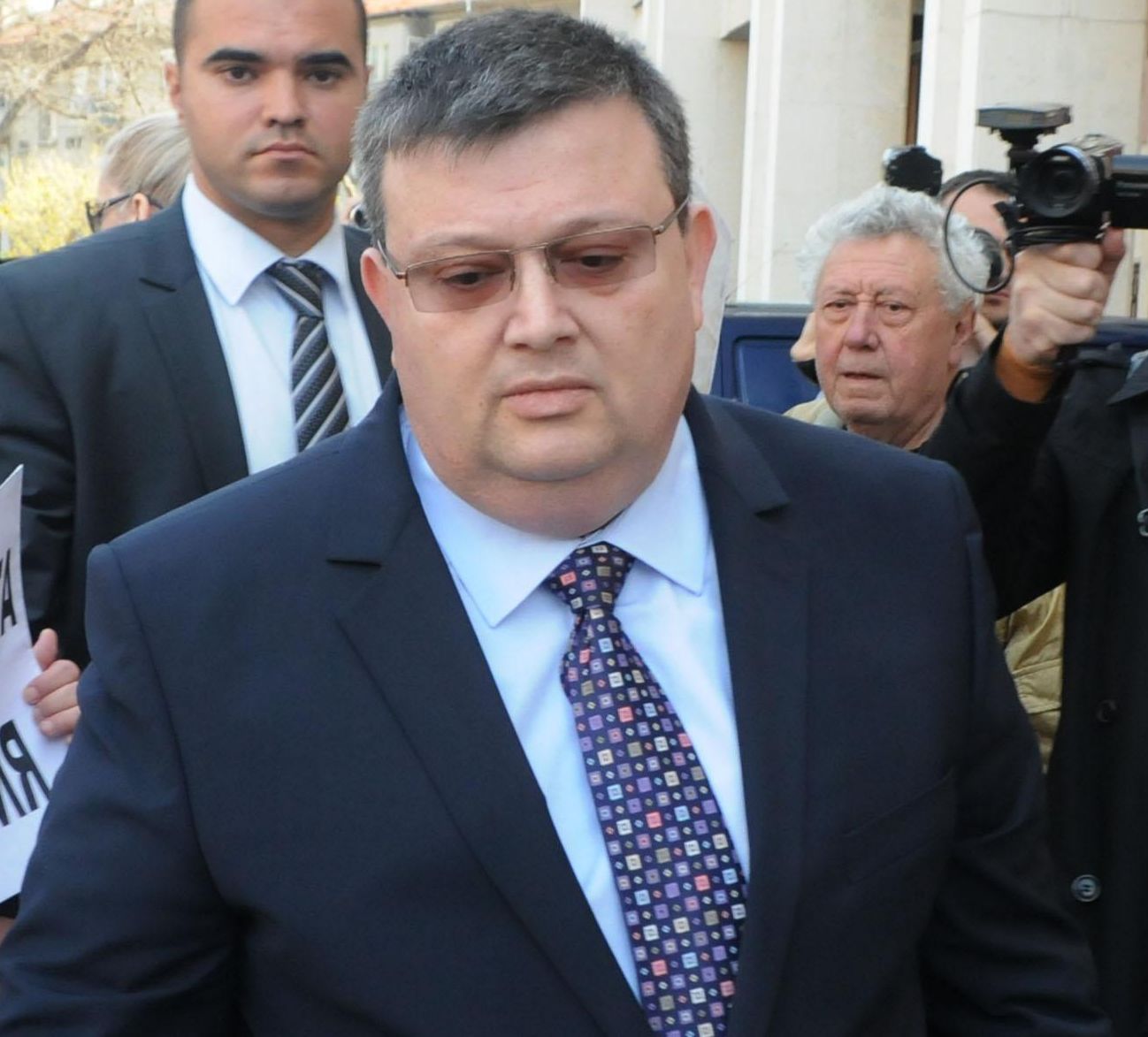 Цацаров: Прокуратурата не е получавала помощ от „Америка за България“