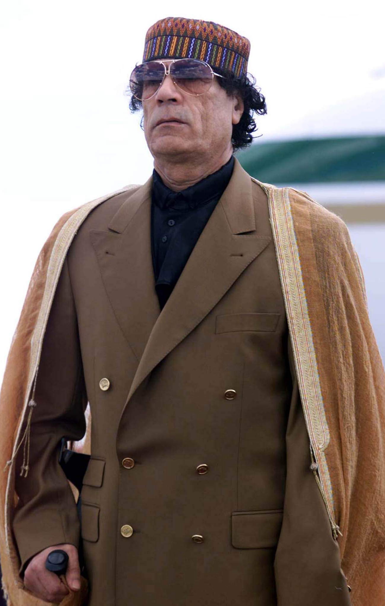 Над 10 милиарда евро изчезнаха от замразените сметки на Кадафи