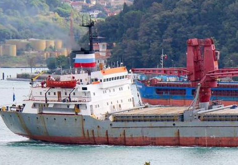 Ексклузивно за войната: Русия купи 8 турски кораба за офанзивата в Сирия!