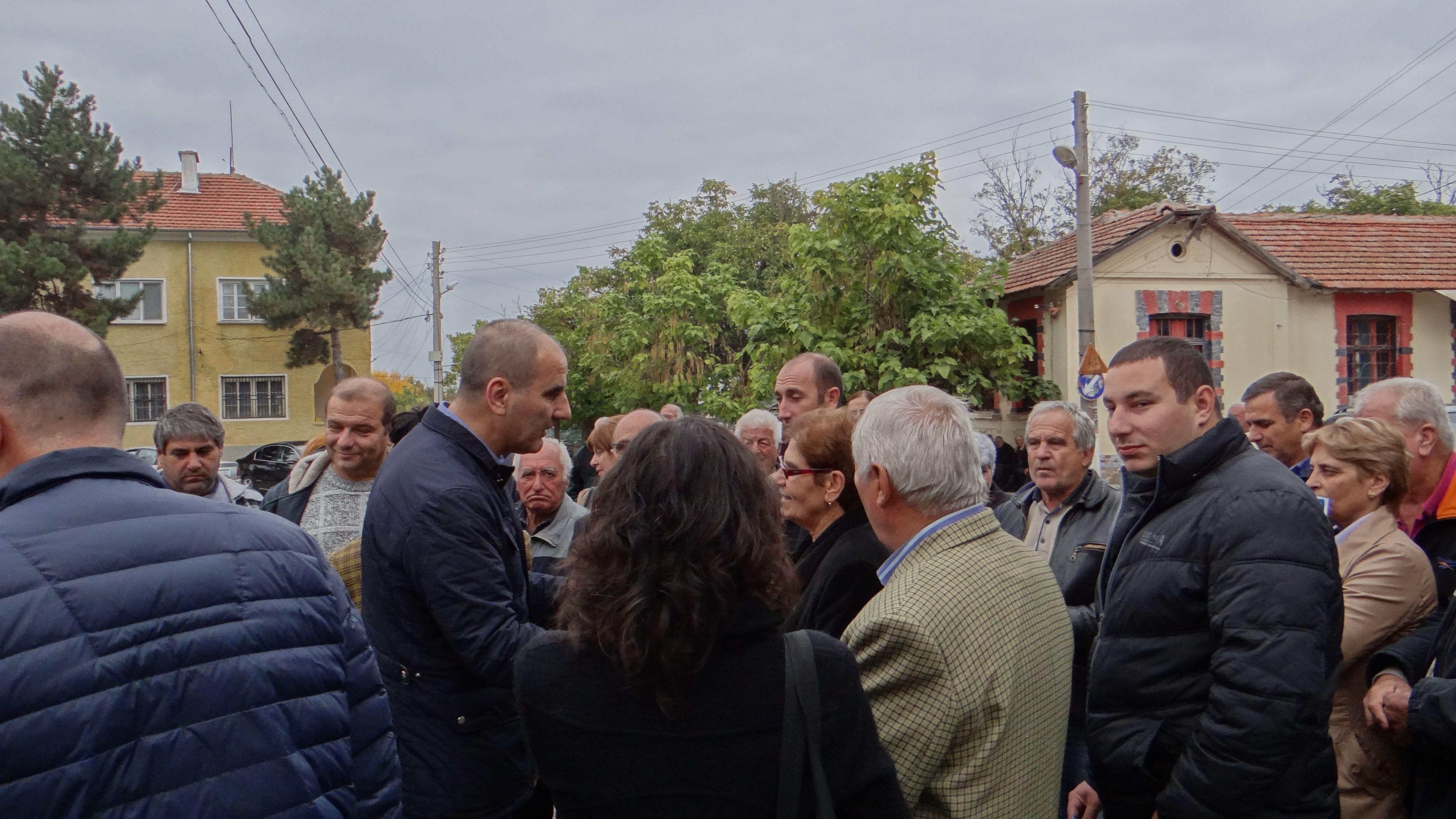 Цветанов в село Бояджик: Гласувайте с номер 18 за промяната и просперитета на община Тунджа
