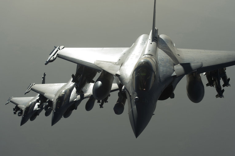 Нов &quot;точен&quot; удар: Авиацията на коалицията на САЩ разрушила ТЕЦ в Сирия