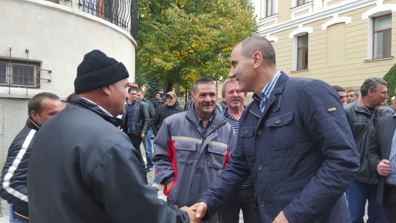 Цветан Цветанов в Котел: Коста Каранашев ще бъде кмет на всички, той ще доведе промяната
