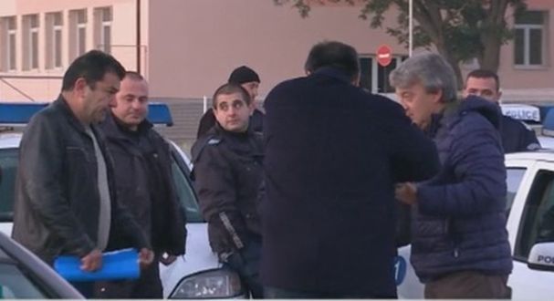 Напрежение в Хасково – полицейска акция и ударен ромски вот