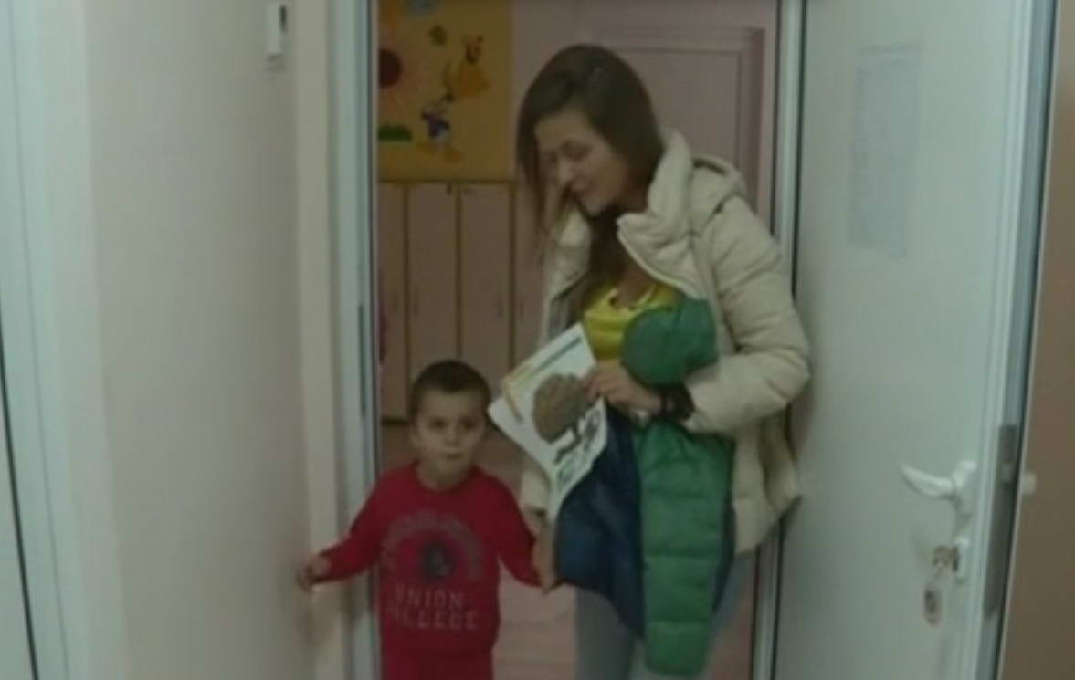 Учителката Даринка Димитрова проговори: Залепих устата на детето без лоша умисъл!