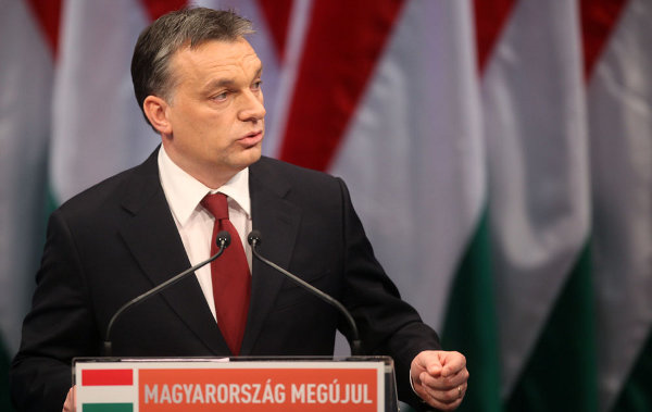 Орбан посочи Сорос за гробокопач на Европа 