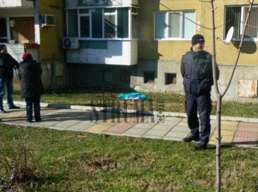 Пенсионерка се самоуби рано заранта в Благоевград