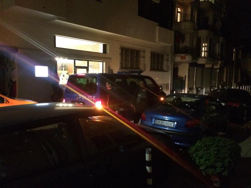 Първо в БЛИЦ: Изстрел в центъра на София, близо до Министерски съвет! Най-вероятно има труп (СНИМКА)