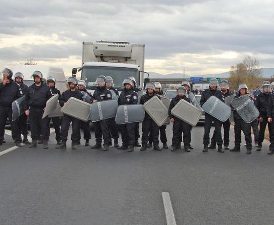 Започва блокадата на Варна! Полицаи прииждат отвсякъде