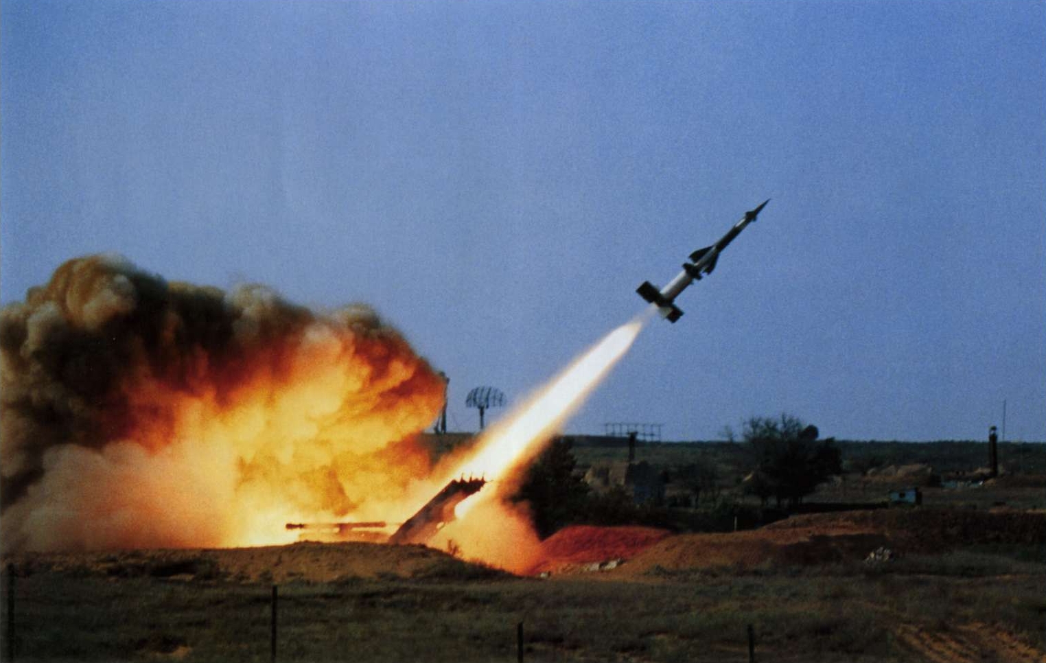 В Сирия става напечено: Русия постави зенитни ракетни системи!
