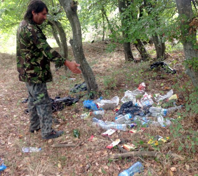 Ловците в Бургас негодуват: Бежанците ни прогониха дивеча 