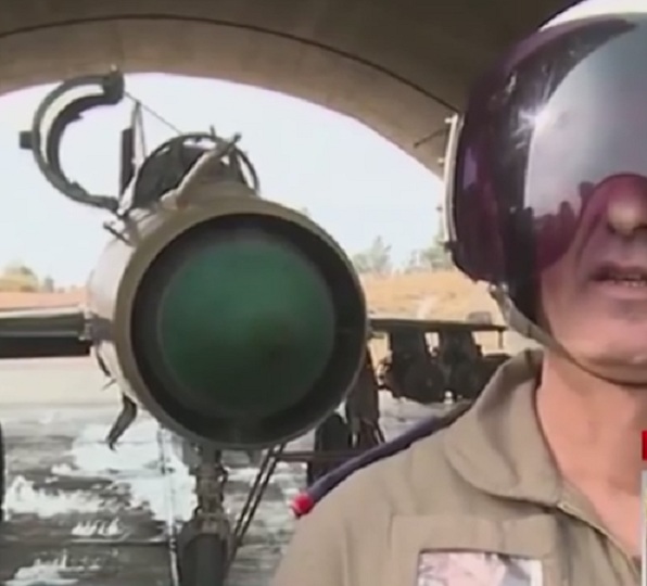 Сирийските летци удрят терористите от ИД със съветски &quot;маашукати&quot; (ВИДЕО)