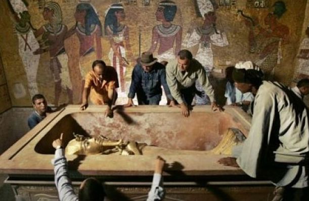 Сензация! Скенер откри тайна стая в гробницата на Тутанкамон