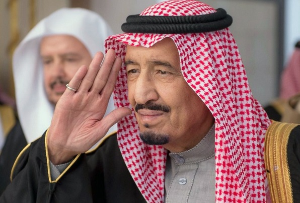 Саудитският крал идва на срещата на Г-20 с 16 камиона лични вещи и 65 Мерцедеса  