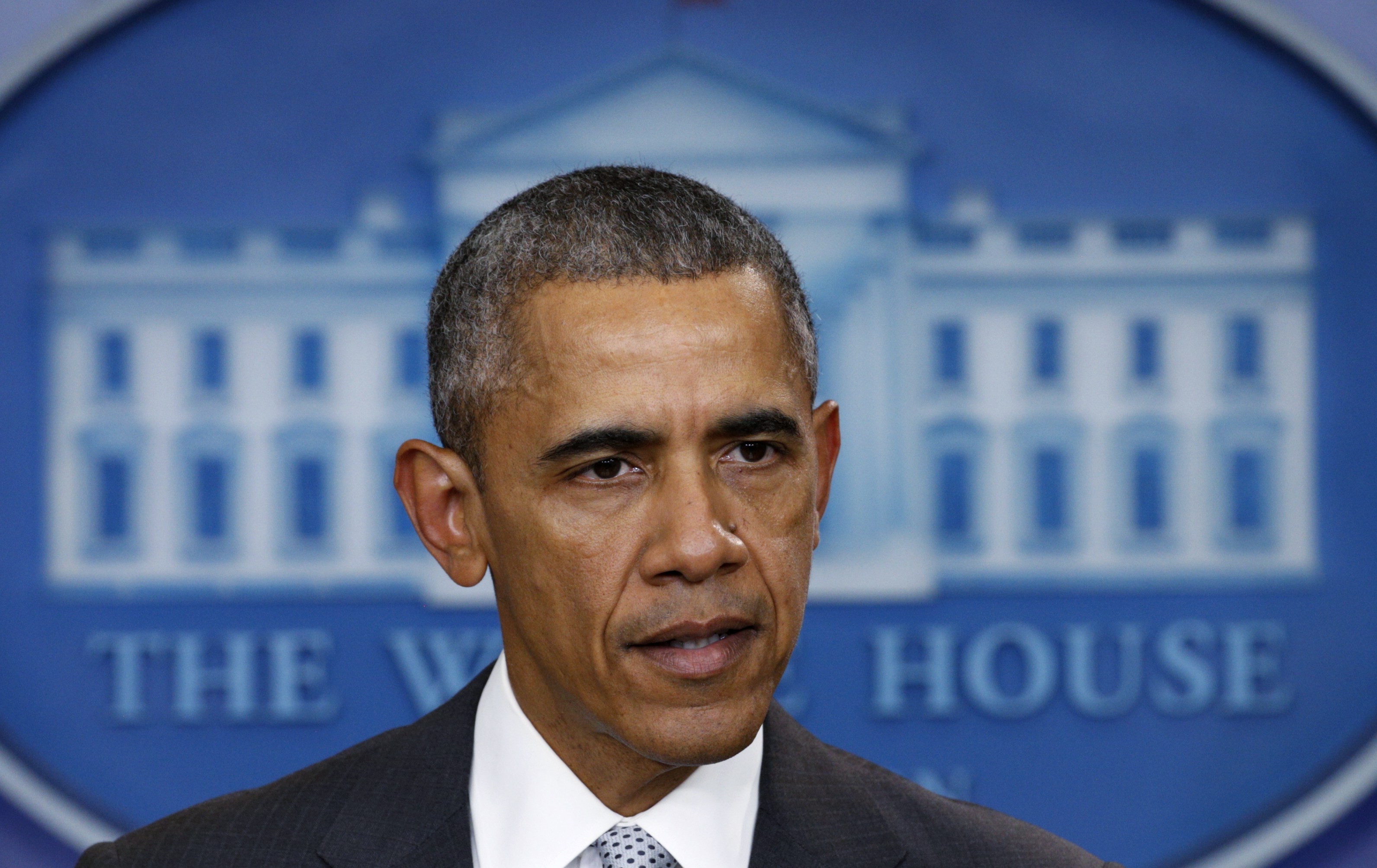 Обама: Нападенията в Париж са атака срещу цялото човечество