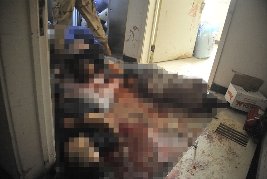 Клането в Мали: Главорезът Марлборо Мен остави тела в локви от кръв по коридорите на хотела (СНИМКИ 18+)