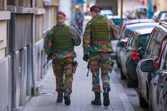 Метрото в Брюксел спря, има „сериозна и непосредствена заплаха” от терористичен акт