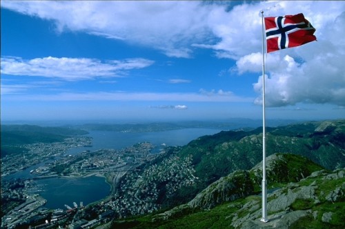 Норвегия ще вдига данъците си, за да покрие разходите за бежанците