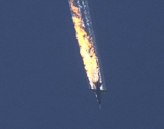 Извънредно! Турция е свалила руски самолет (ВИДЕО)