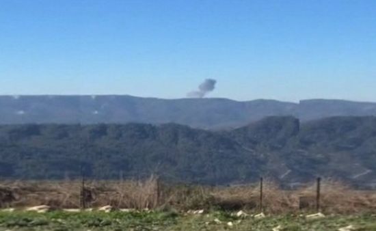 Военен самолет се разби на границата между Сирия и Турция (ВИДЕО)
