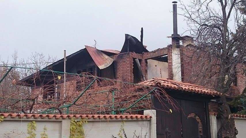 Ексклузивно: Синът на бизнесмена със запалената вила проговори пред БЛИЦ! (СНИМКИ ОТ ПАЛЕЖА)