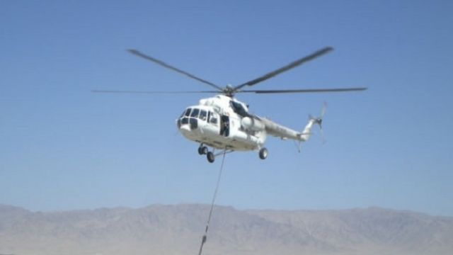 Нова драма със заложници и хеликоптер: Талибани отвлякоха 18 молдовци