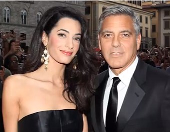 Амал Клуни свали брачната халка 