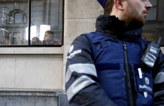 Белгия провежда антитерористична операция на 50 км от границата с Франция 