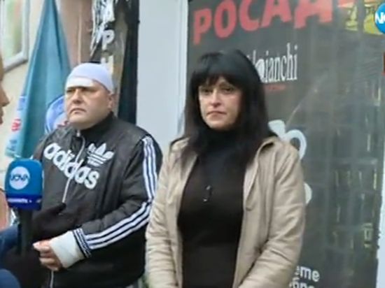 Пиян преби жестоко мъж и изпочупи магазин в София заради забележка (ВИДЕО)