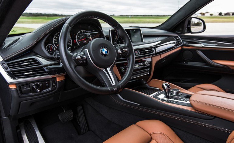 BMW X6 M е готово за пистата