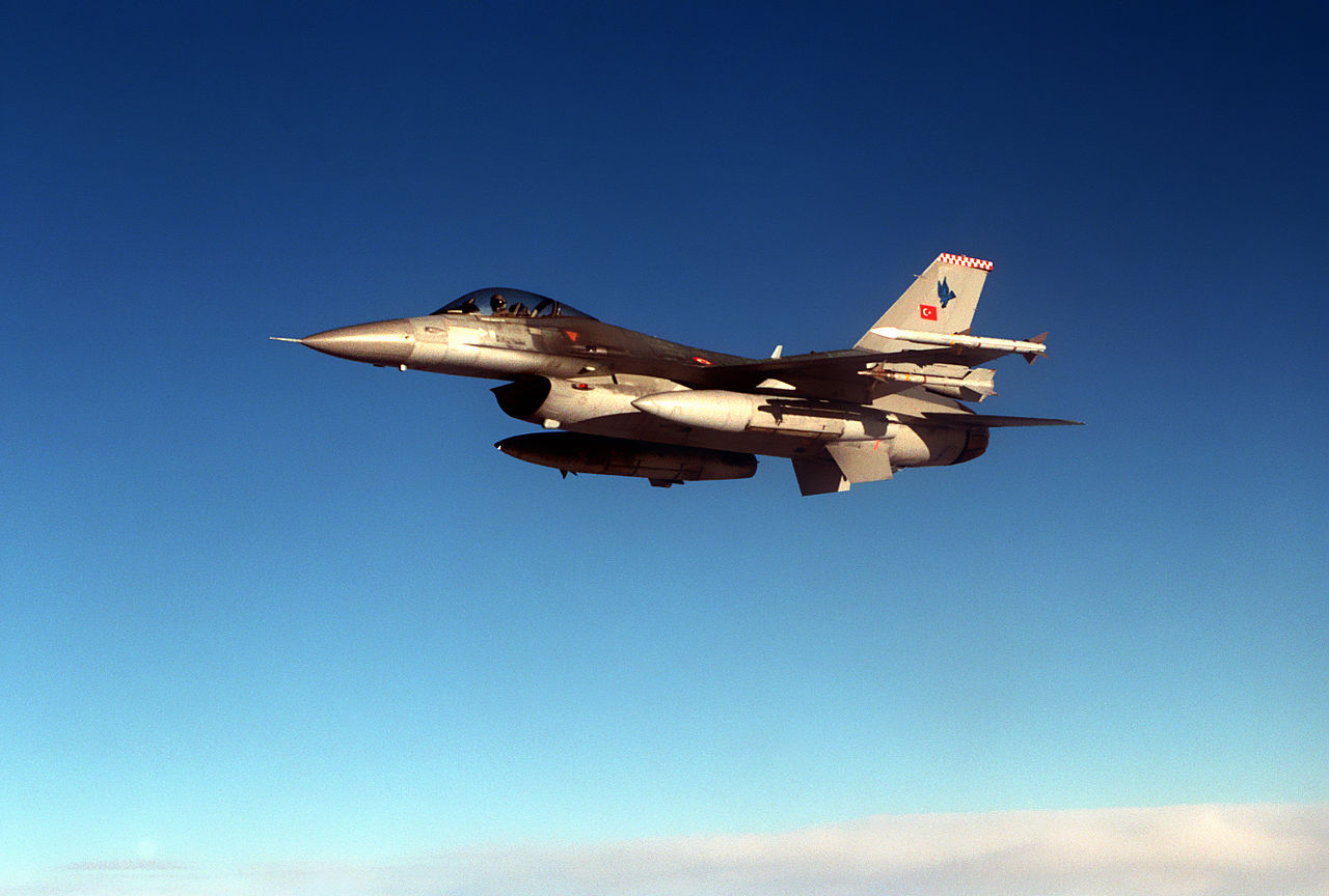Турските ВВС са преустановили ударите по „Ислямска държава” след инцидента със Су-24