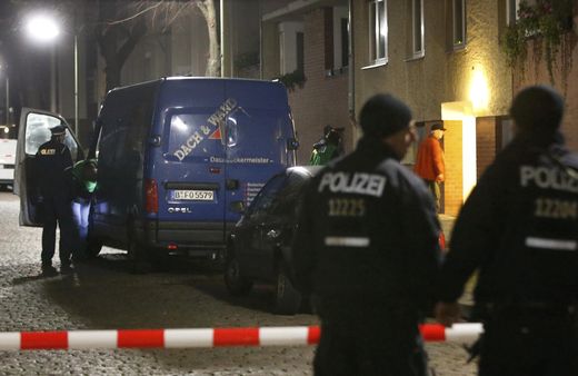 Гореща следа: Издирват и германски ислямист във връзка с атентатите в Париж