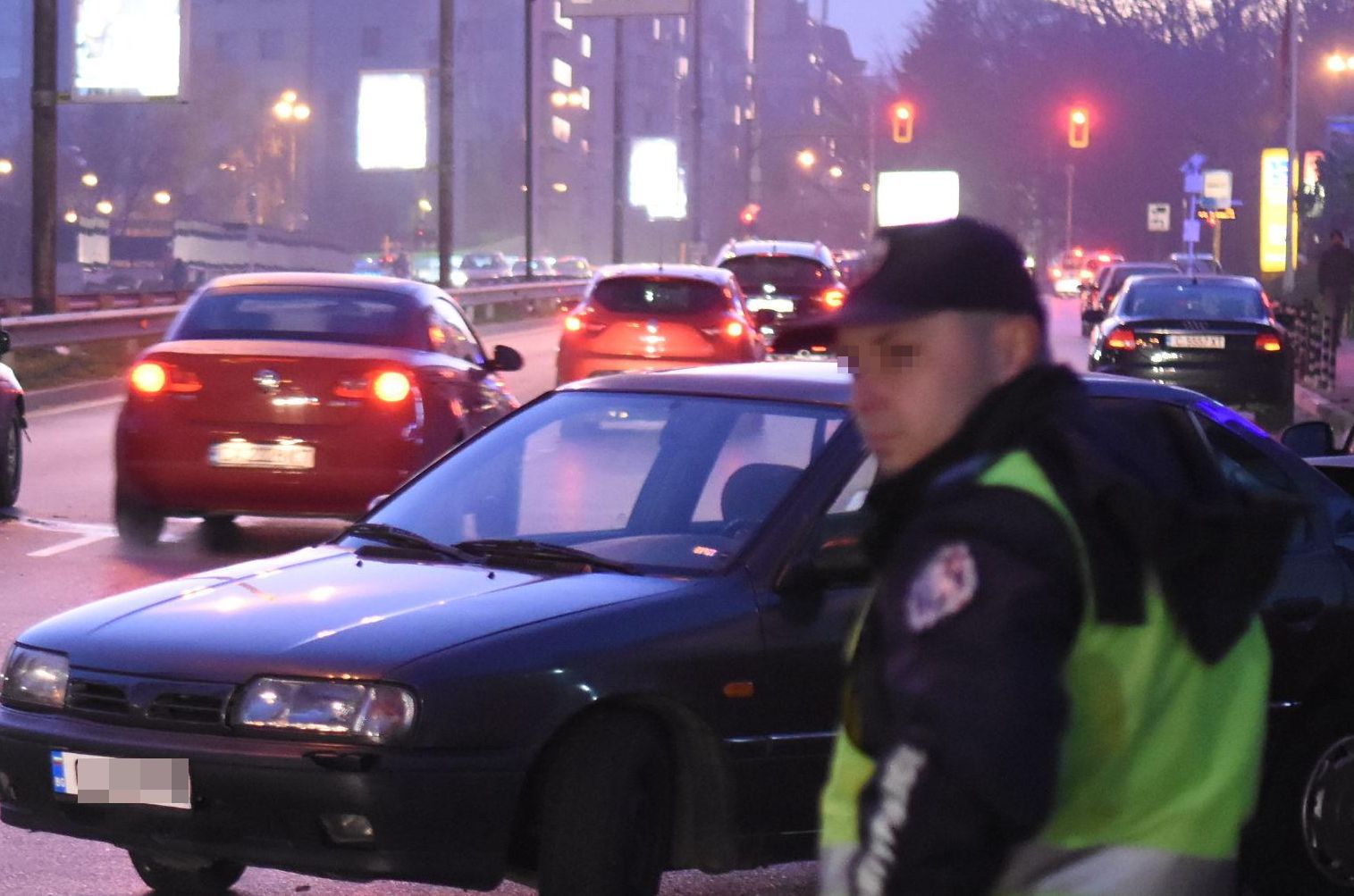 Невиждано: 200 000 коли се изнесоха от София