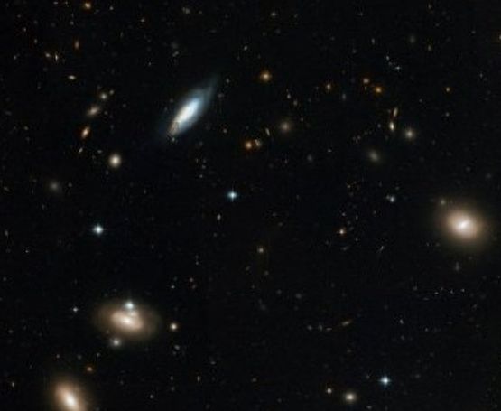 Телескопът &quot;Хъбъл&quot; засне новородена галактика