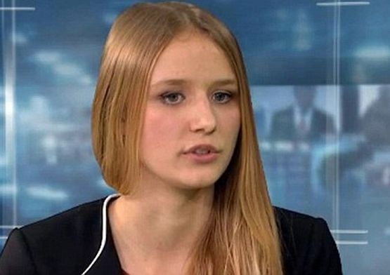 18-годишна германка с потресаващ разказ как е била нападната от 30 разгонени мигранти в Кьолн (ВИДЕО)