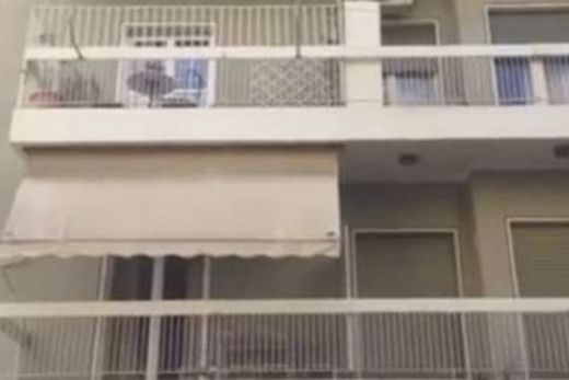 Извънредно! Откриха замразен труп на българин в апартамент в Атина