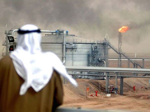 Саудитска Арабия предлага на Русия намаляване на добива на петрол   